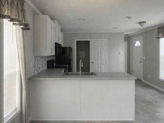 Building Photo - 884 Birchwood Dr