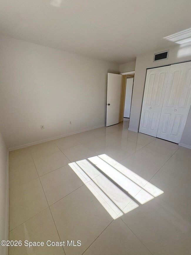 Building Photo - 2700 N Hwy A1A