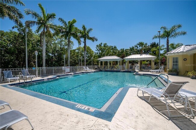 Building Photo - 5546 Whitehead St