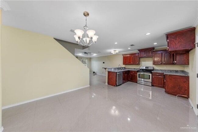 Building Photo - 3005 Treasure Haven Dr