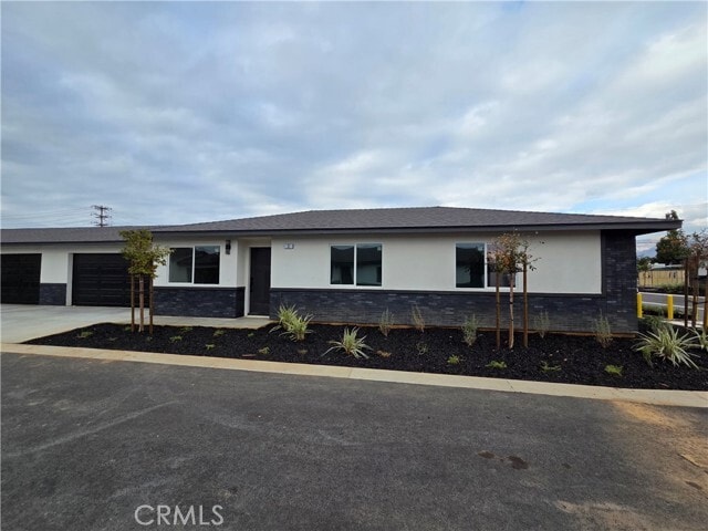 Building Photo - 34757 Ave H