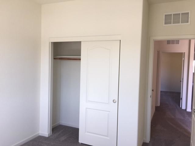 Building Photo - 583 Tolman Way