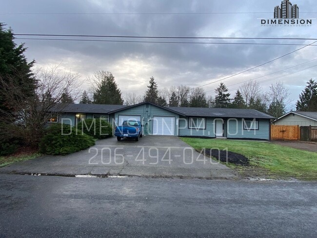 Building Photo - 101st Duplex