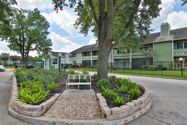Building Photo - 14777 Wunderlich Dr