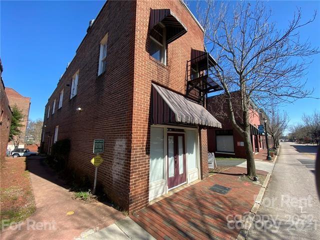 Main floor entrance - 116 E Council St