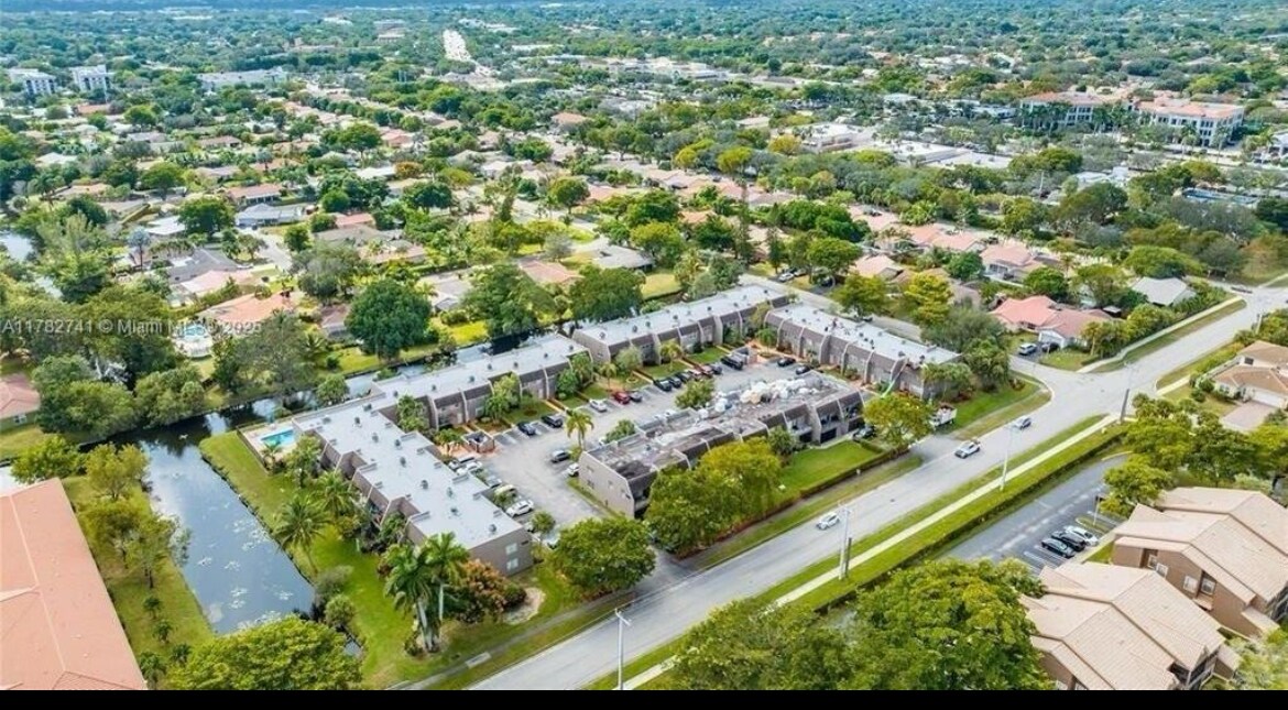 Building Photo - 9050 NW 28th St