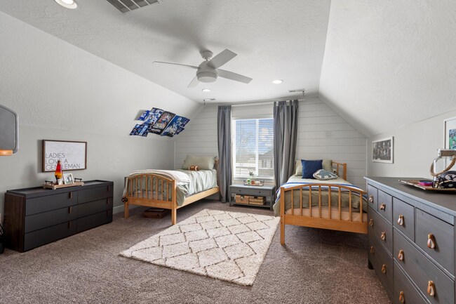 Building Photo - Beautiful home for rent!