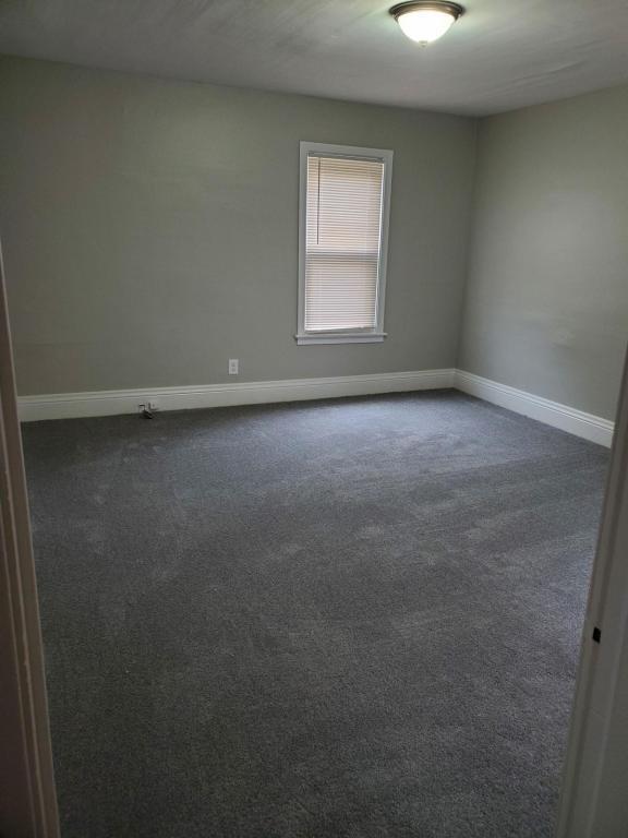 Building Photo - 1239 Eggert Rd