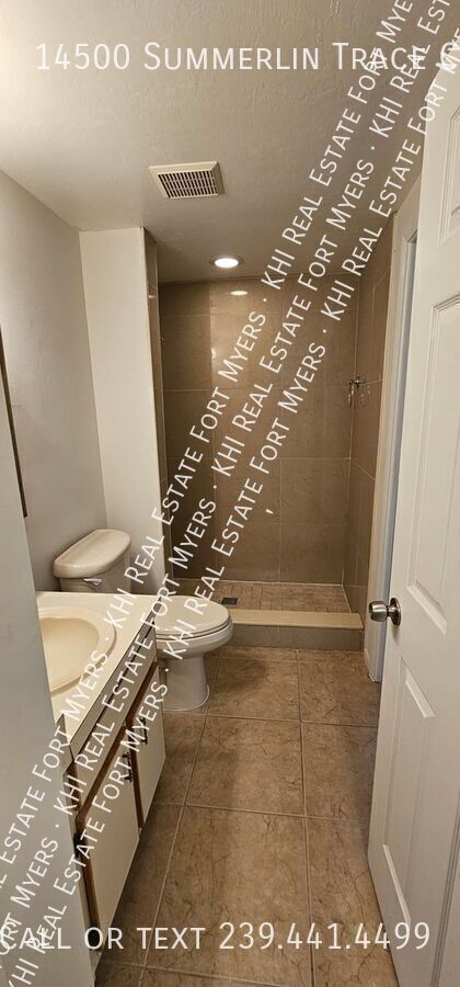 Building Photo - 14500 Summerlin Trace Ct