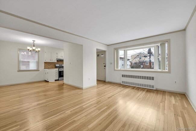 Building Photo - 9 Graywood Rd