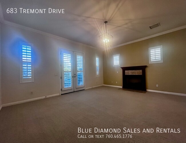 Building Photo - 683 S Tremont St