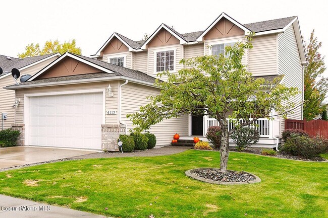 Building Photo - Spacious 5-Bedroom Coeur d'Alene Place Home with Theater Room