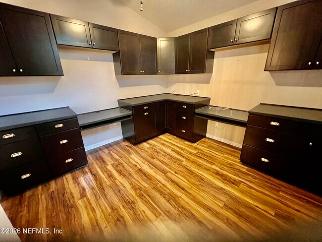 Building Photo - 3037 Captiva Bluff Cir
