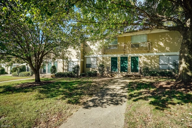 Building Photo - 2 br, 1 bath  - 1213 Nelson St