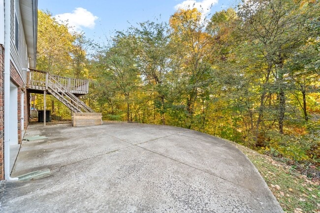 Building Photo - 183 Whitehall Dr