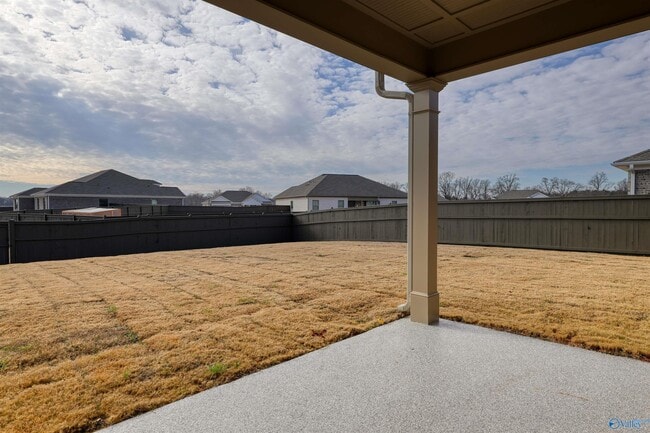 Building Photo - 110 Clift Crk Dr