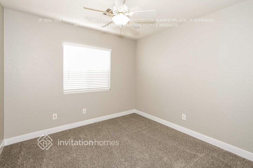 Building Photo - 8861 Happy Stream Ave