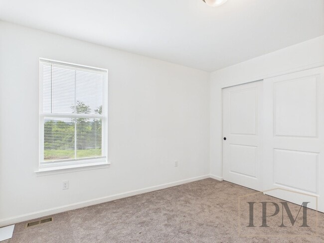 Building Photo - Coming Soon - Stunning 4 Bedroom, 2.5 Bath...