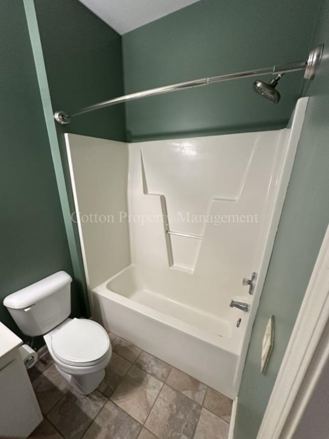 Building Photo - 207 Hibiscus Way