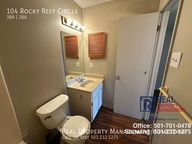 Building Photo - 104 Rockyreef Cir