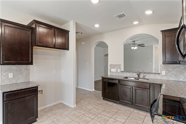 Building Photo - 6313 Dorothy Muree Dr