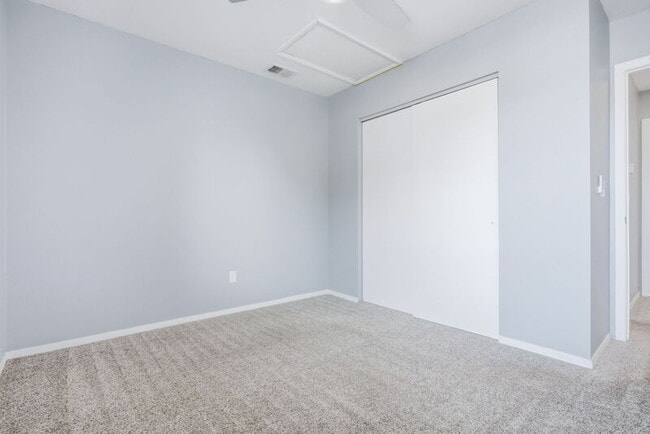 Building Photo - 5407 W 16th Ave