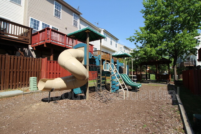 Building Photo - 8442 Hallie Rose St