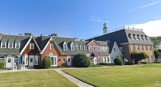 Building Photo - Perry's Landing