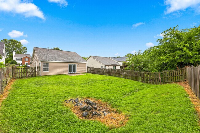 Building Photo - 5519 Mt Mansfield Rd