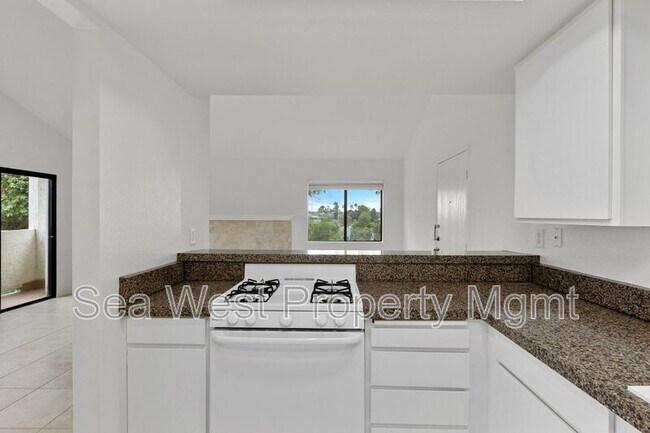 Building Photo - 6907 Quail Pl