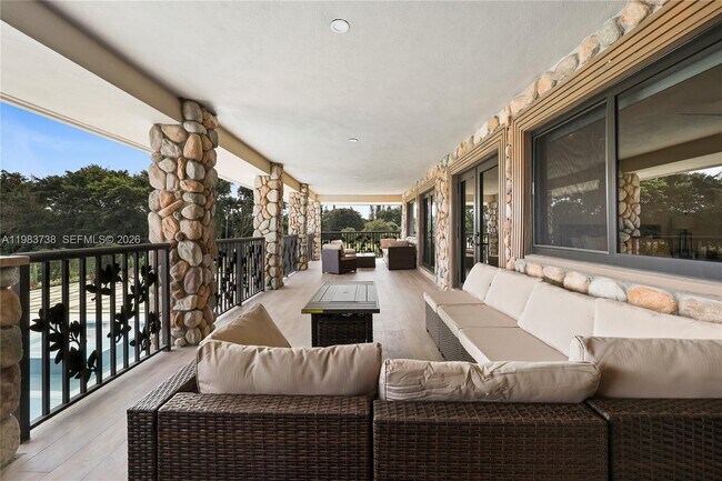 Building Photo - 3320 SW 121st Ave