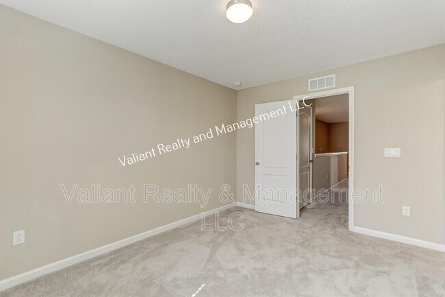 Building Photo - 1325 Salt Ridge Ave