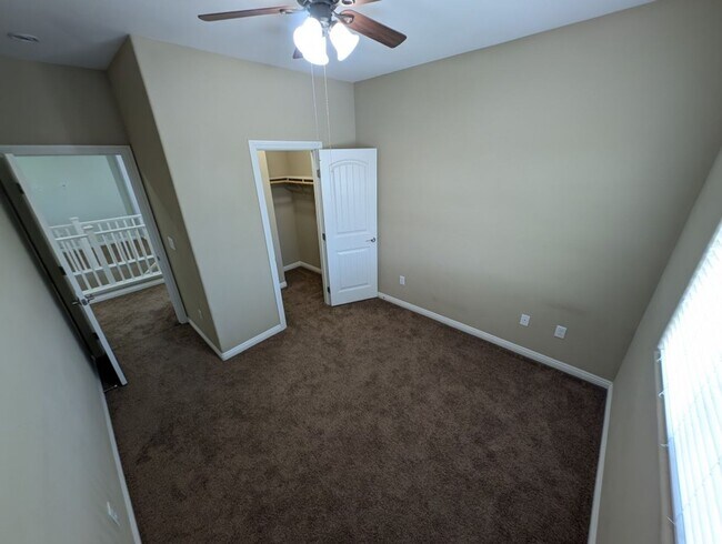 Building Photo - 3719 Gilmore Creek St