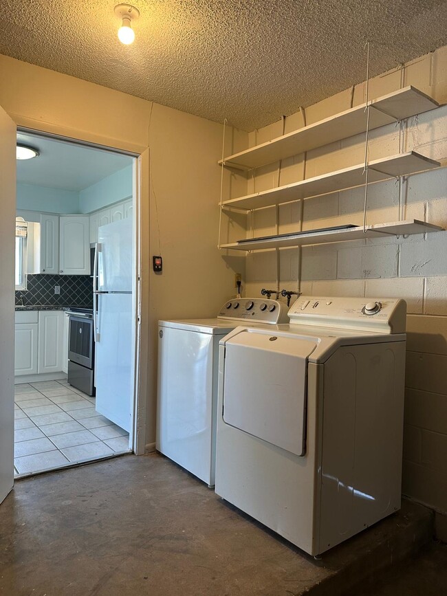 Building Photo - 8260 Pamlico St