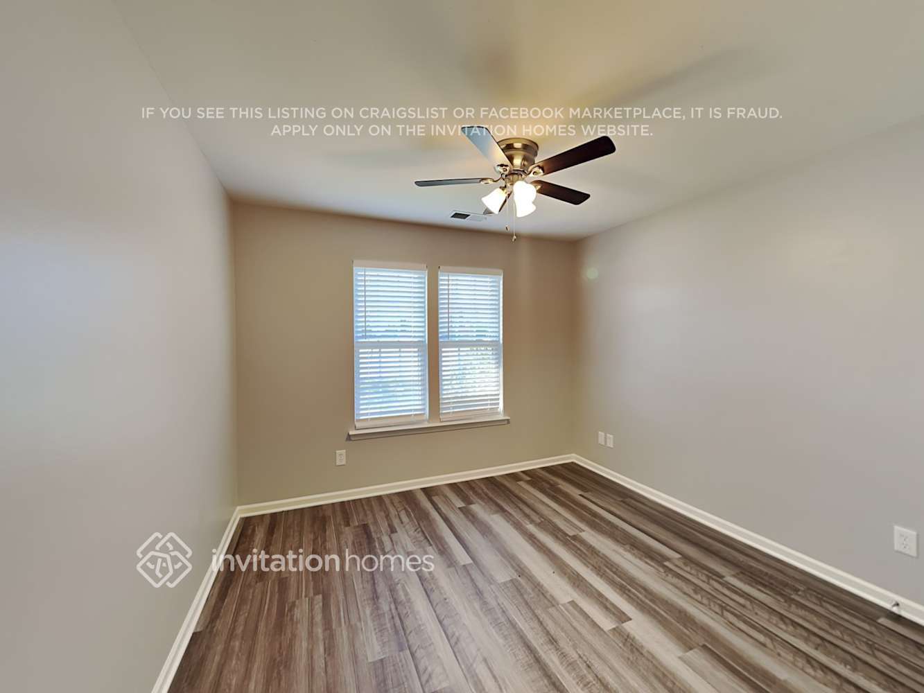 Building Photo - 3316 Continental Dr
