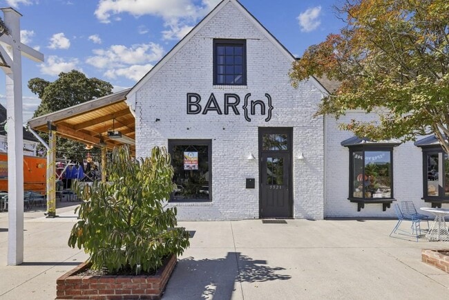 Building Photo - 4972 Vermack Rd