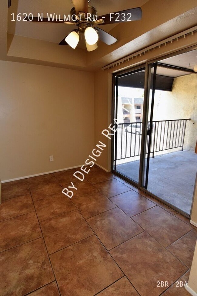 Building Photo - The Monaco Condos 2 Bed 1.5 Bath