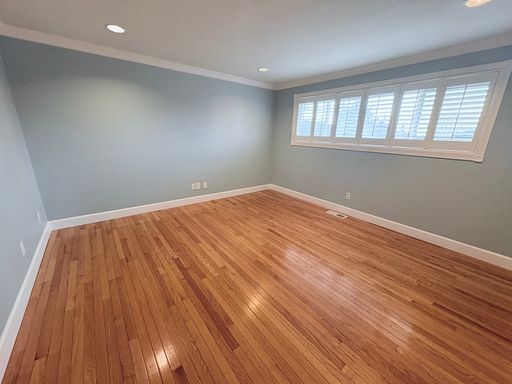 Building Photo - Charming 5-Bedroom Home in Prime Ballard Location! Open House Saturday April 4th