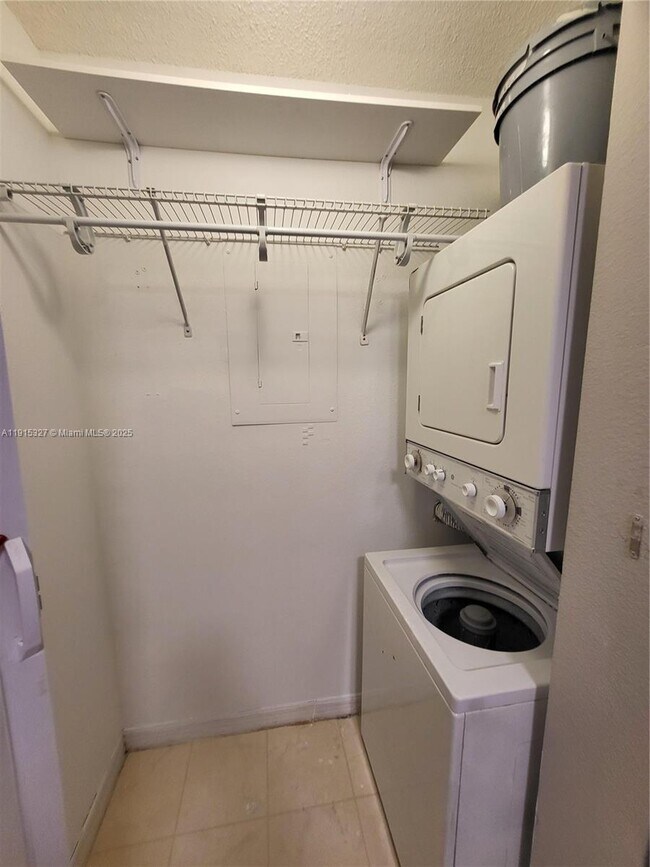 Building Photo - 4350 NW 107th Ave