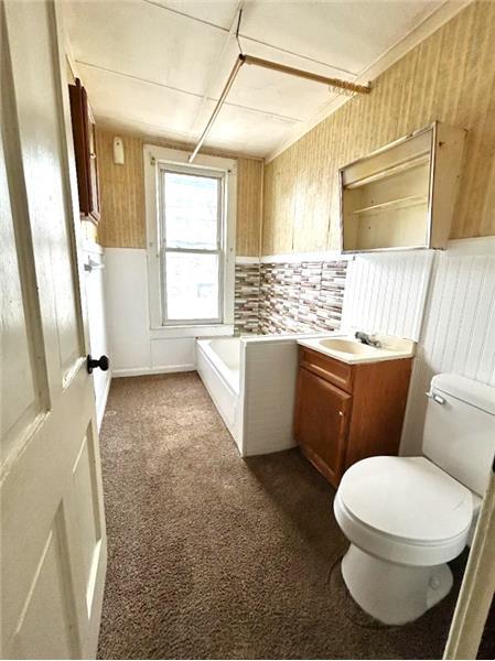 Building Photo - 214 W Warren St