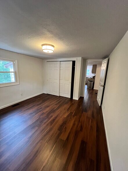 Building Photo - 2473 Wegmann Rd
