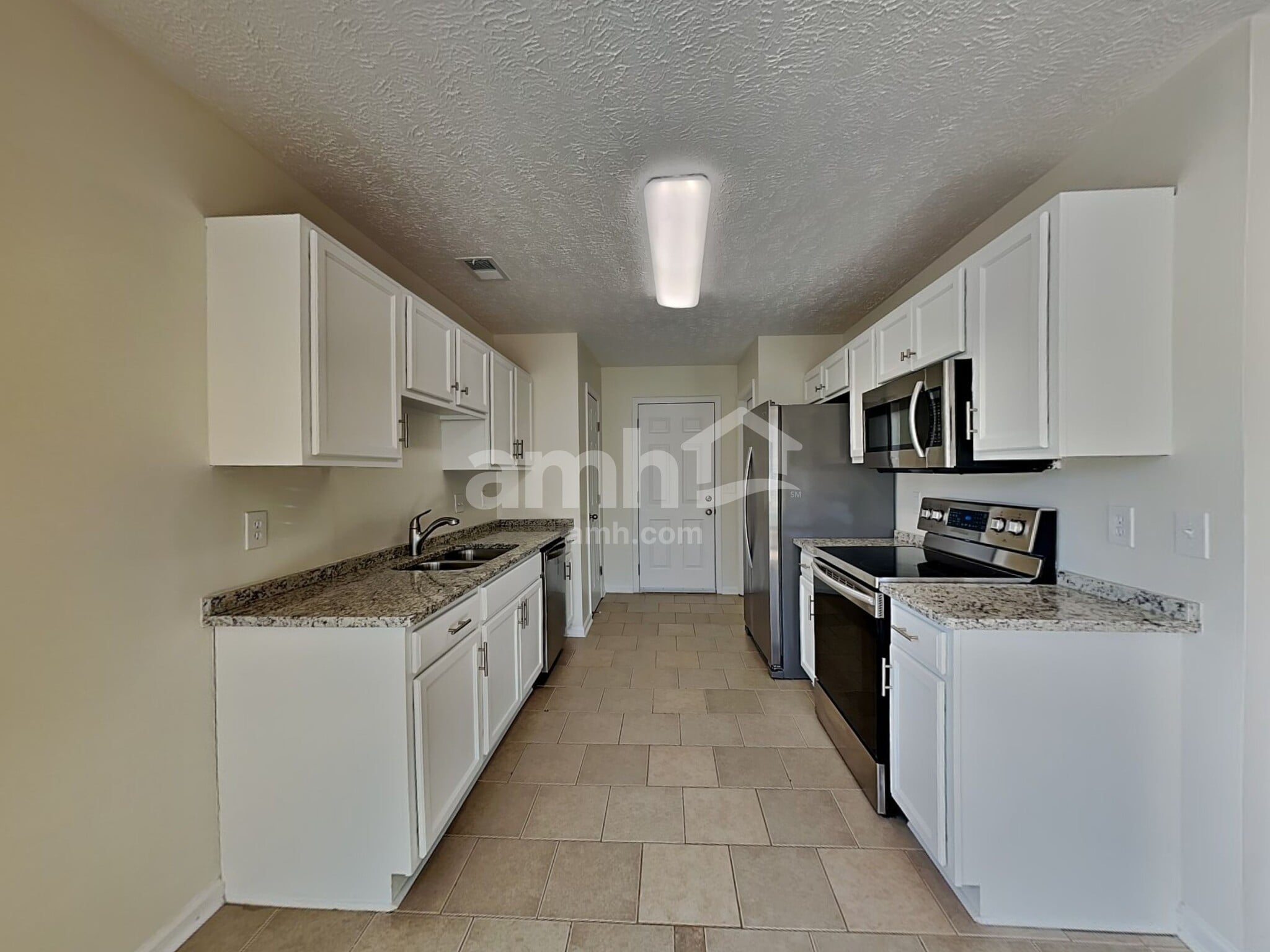 Building Photo - 651 Crescent Rd