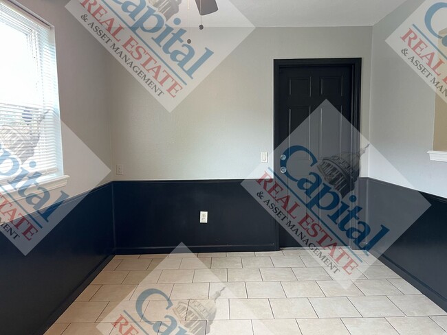 Building Photo - 3 Bedroom in Del City