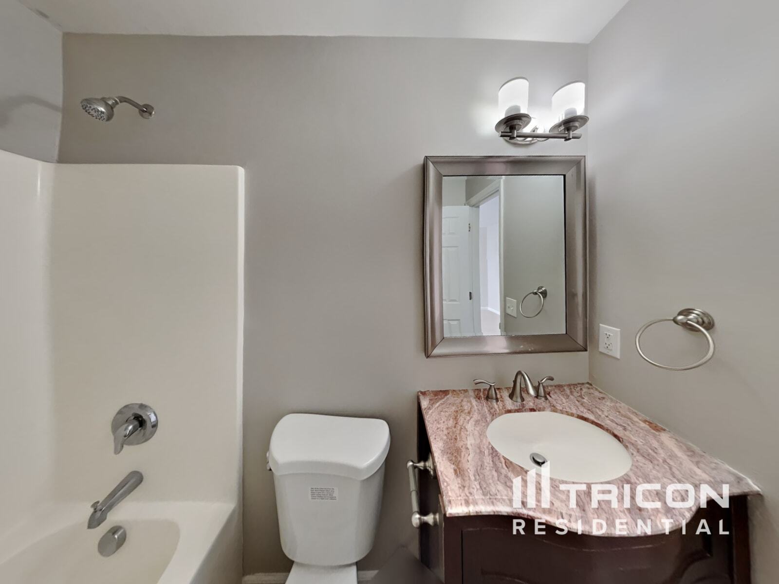 Building Photo - 1409 Cricket Ridge Dr