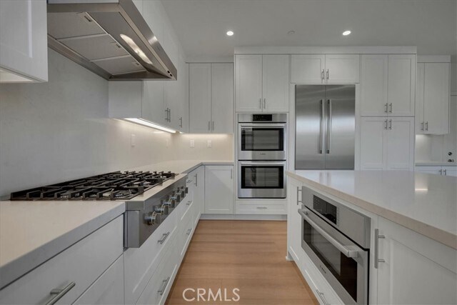 Building Photo - 228 Birdseye