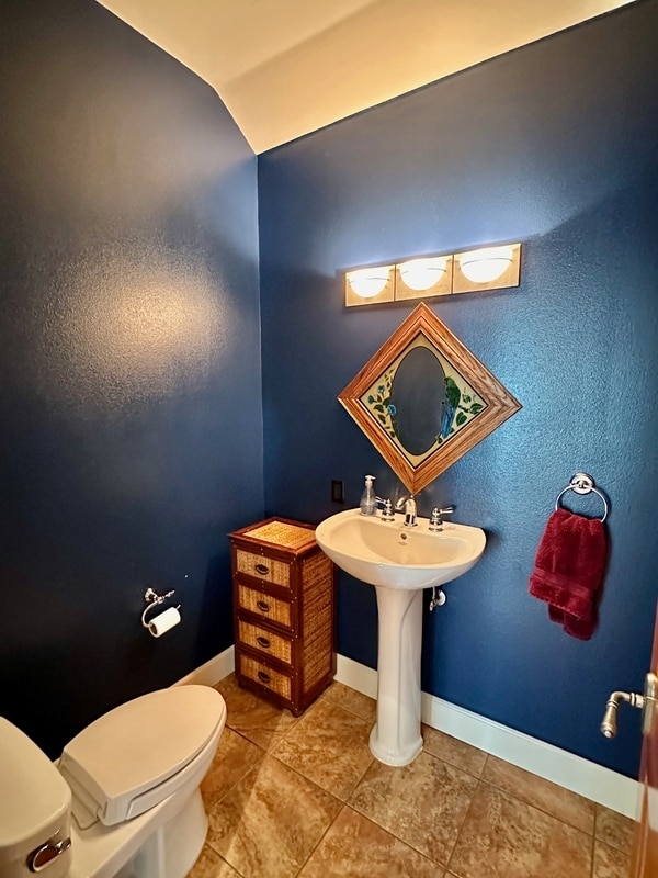 Building Photo - 10978 Squirrel Creek Rd