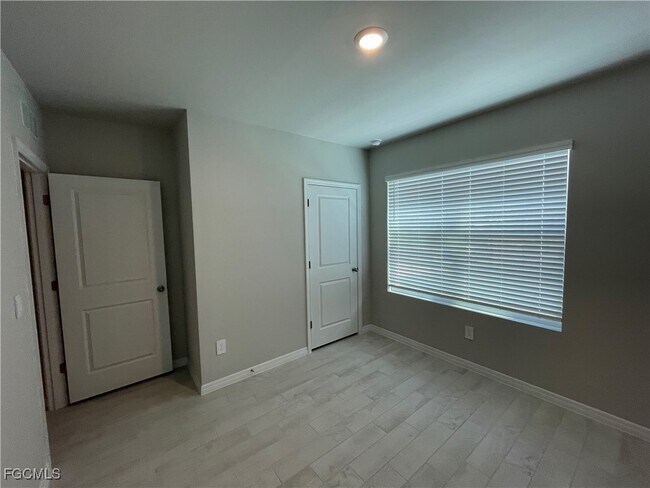 Building Photo - 3720 SW 12th Pl