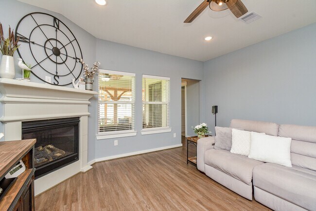 Building Photo - 31430 Stone Ridge Forest Dr