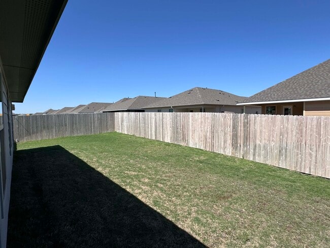 Building Photo - 1179 Kennesaw Dr