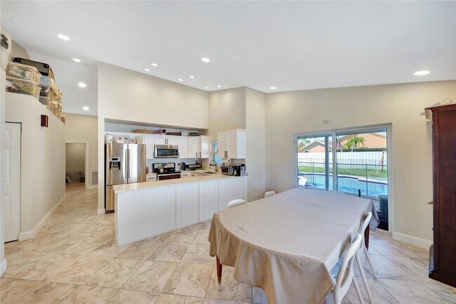 Building Photo - 22471 Grouper Ct